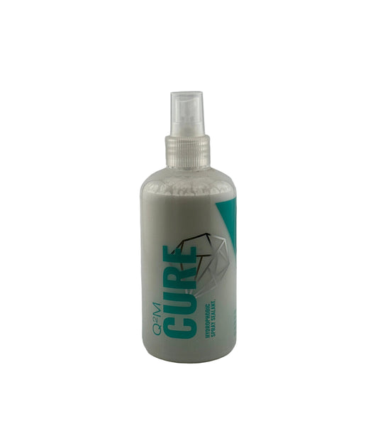 Gyeon - Q2M Cure - Hydrophobic Spray Sealant